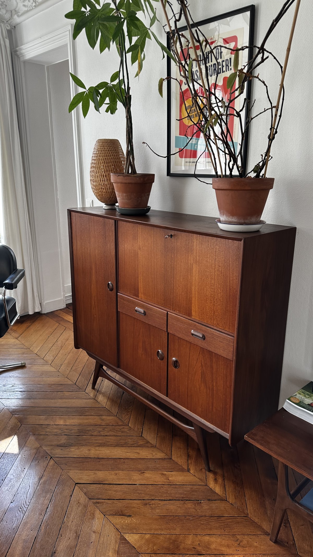 Secrétaire scandinave en bois de noyer