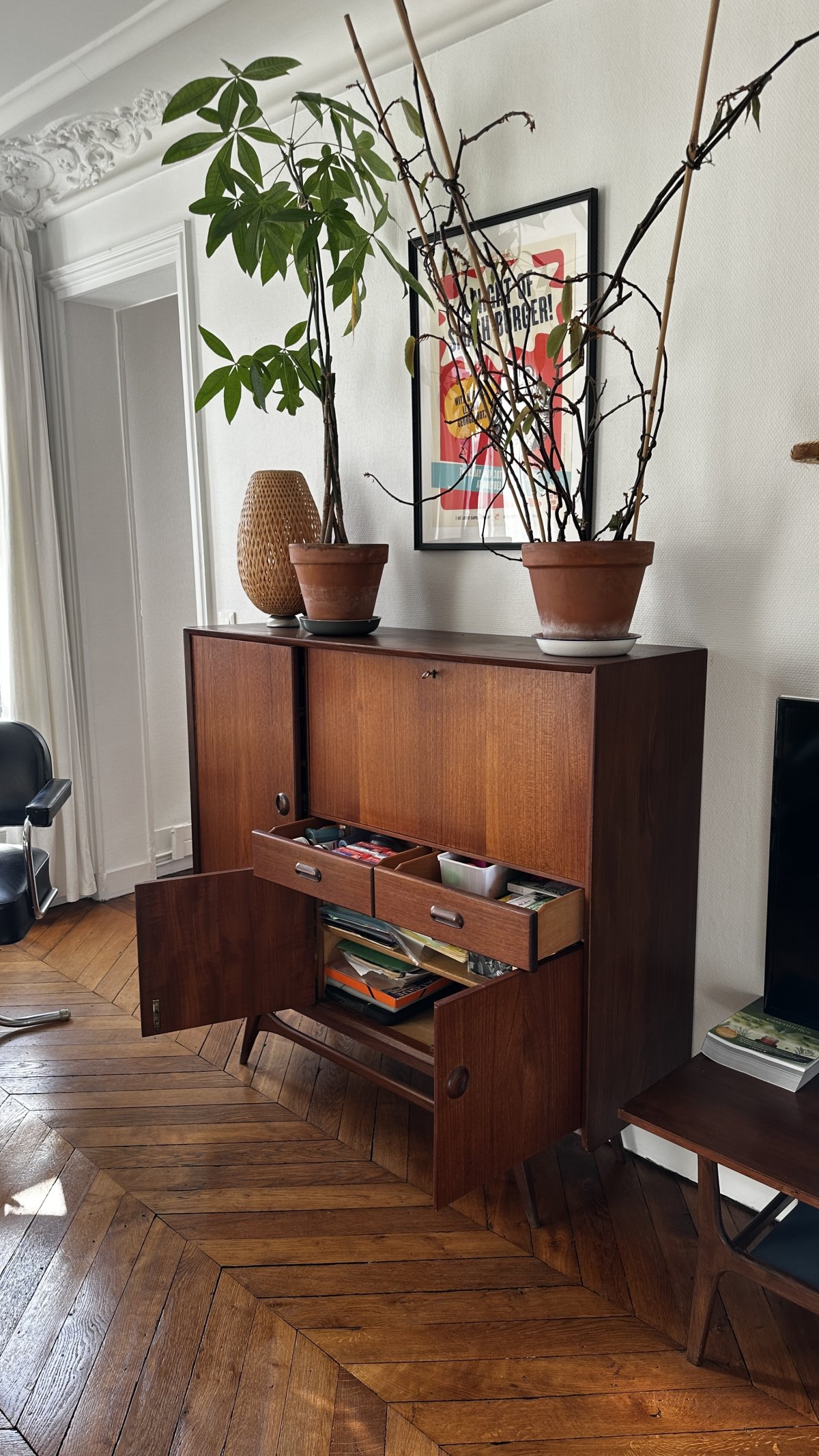 Secrétaire scandinave en bois de noyer
