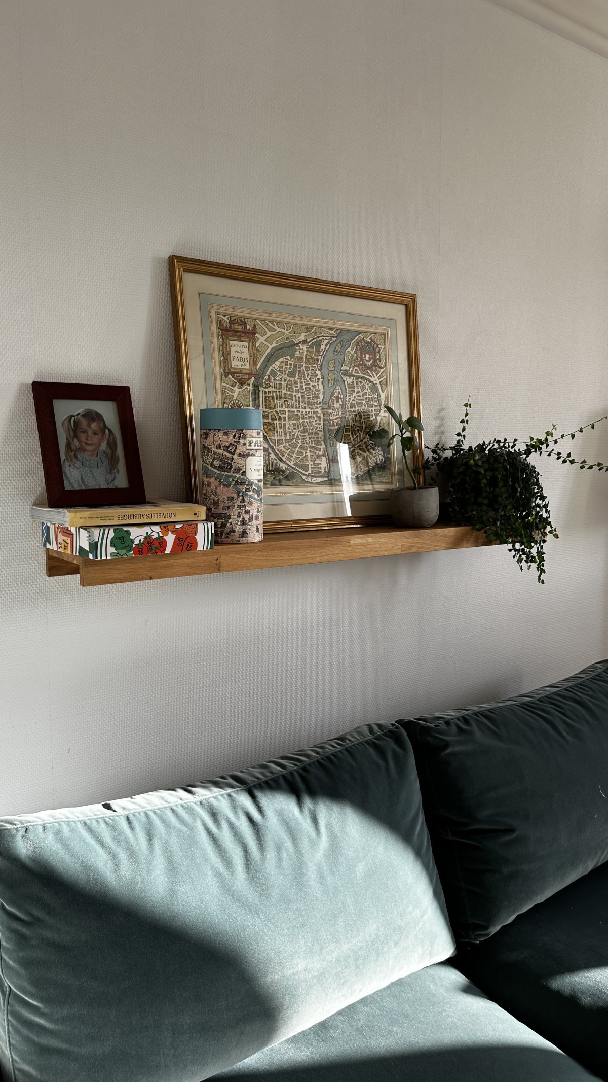 Etagère murale en chêne massif