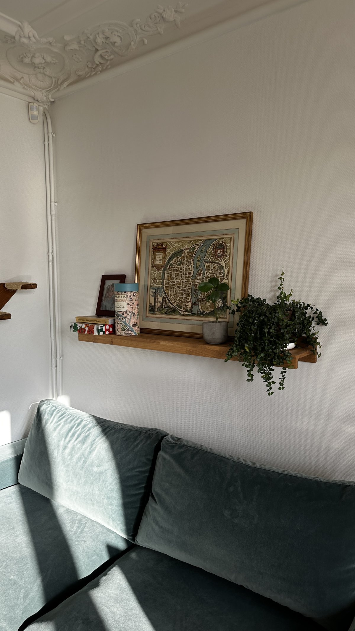 Etagère murale en chêne massif